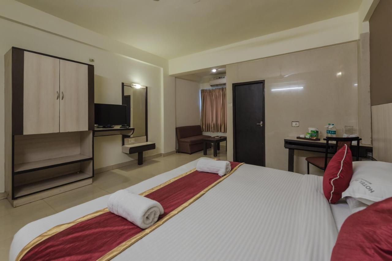 Hotel Roopa Mangalore Ngoại thất bức ảnh